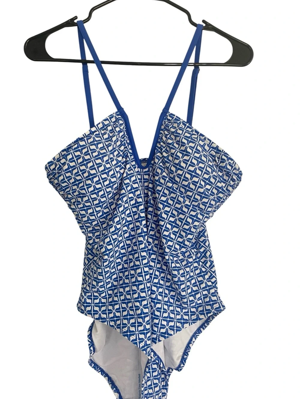 Nwt Blue Patterned V-Neck One-Piece Shade and Shore Swimsuit size xlg